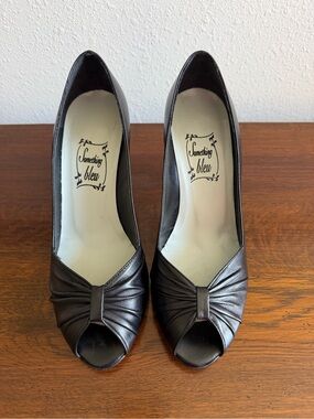 Something Bleu Peep Toe High Heel Pumps Black Leather Women’s Size 7.5 B
